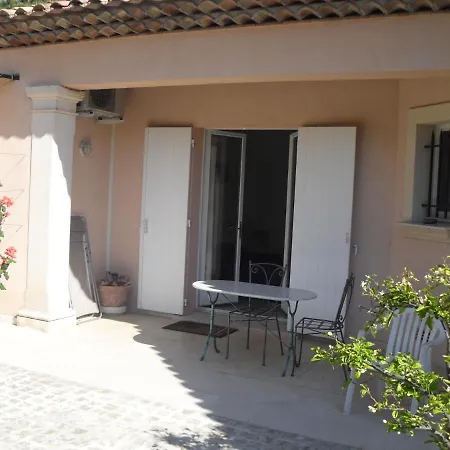 Apartment 1321 Route De L'escalet Les Oliviers Ramatuelle